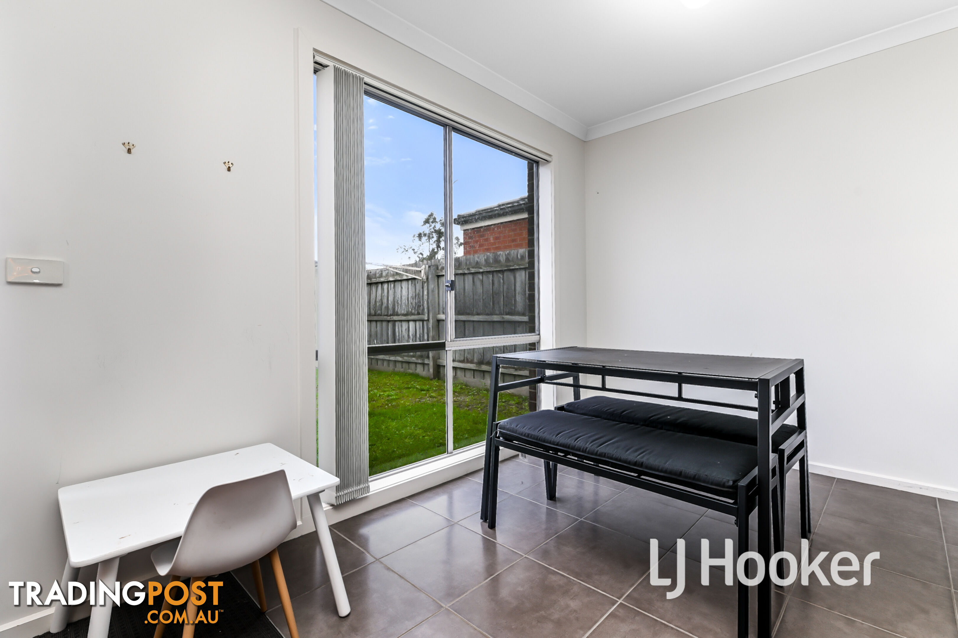 25 Shakespeare Court DROUIN VIC 3818