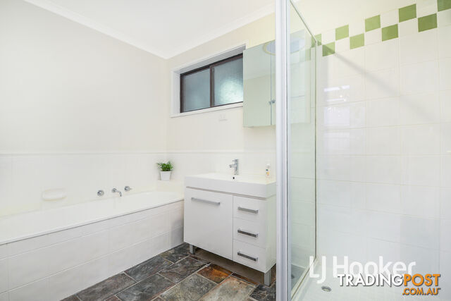 10 Beazley Road CARDINIA VIC 3978