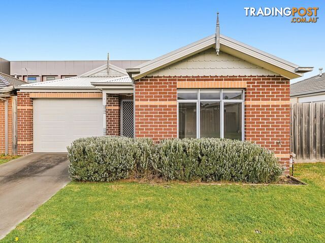 9 Quinella Way PAKENHAM VIC 3810