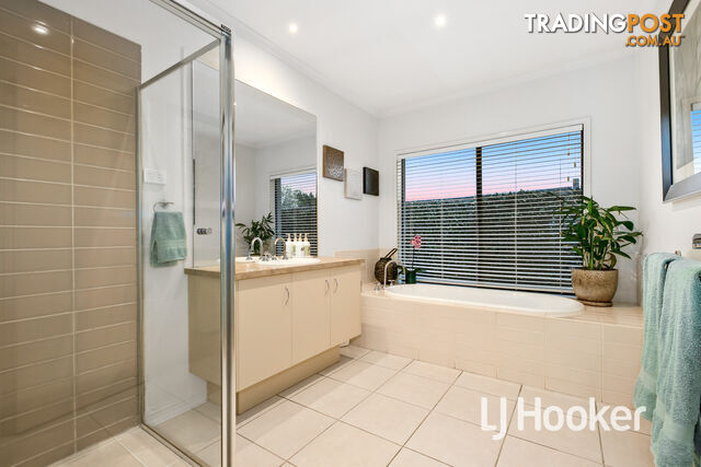 16 Sydney Street NARRE WARREN SOUTH VIC 3805