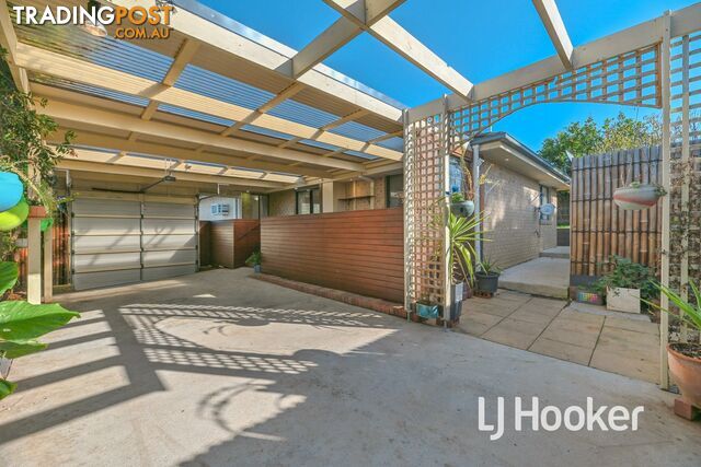 22 Ash Crescent PAKENHAM VIC 3810