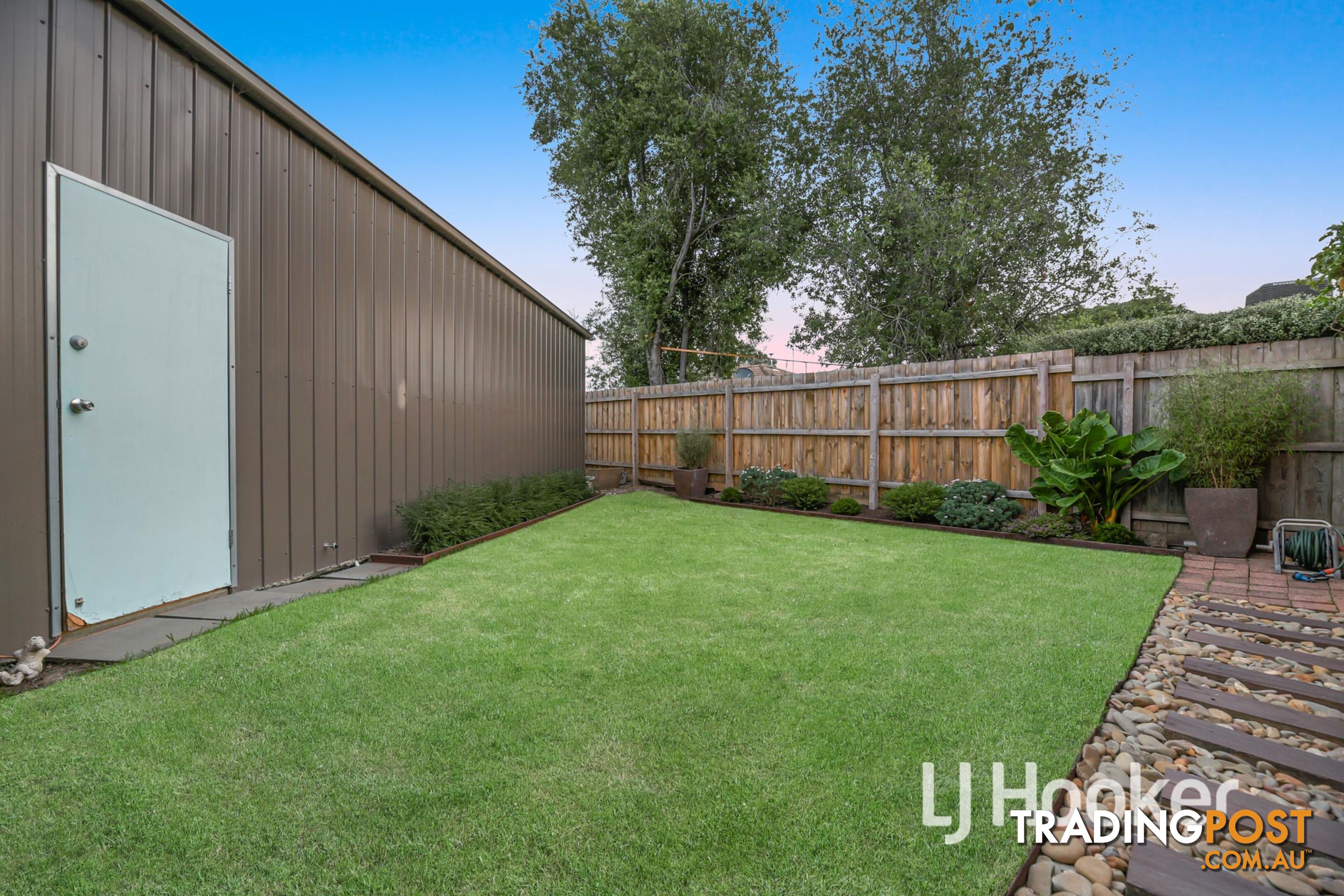 11 Funston Court PAKENHAM VIC 3810