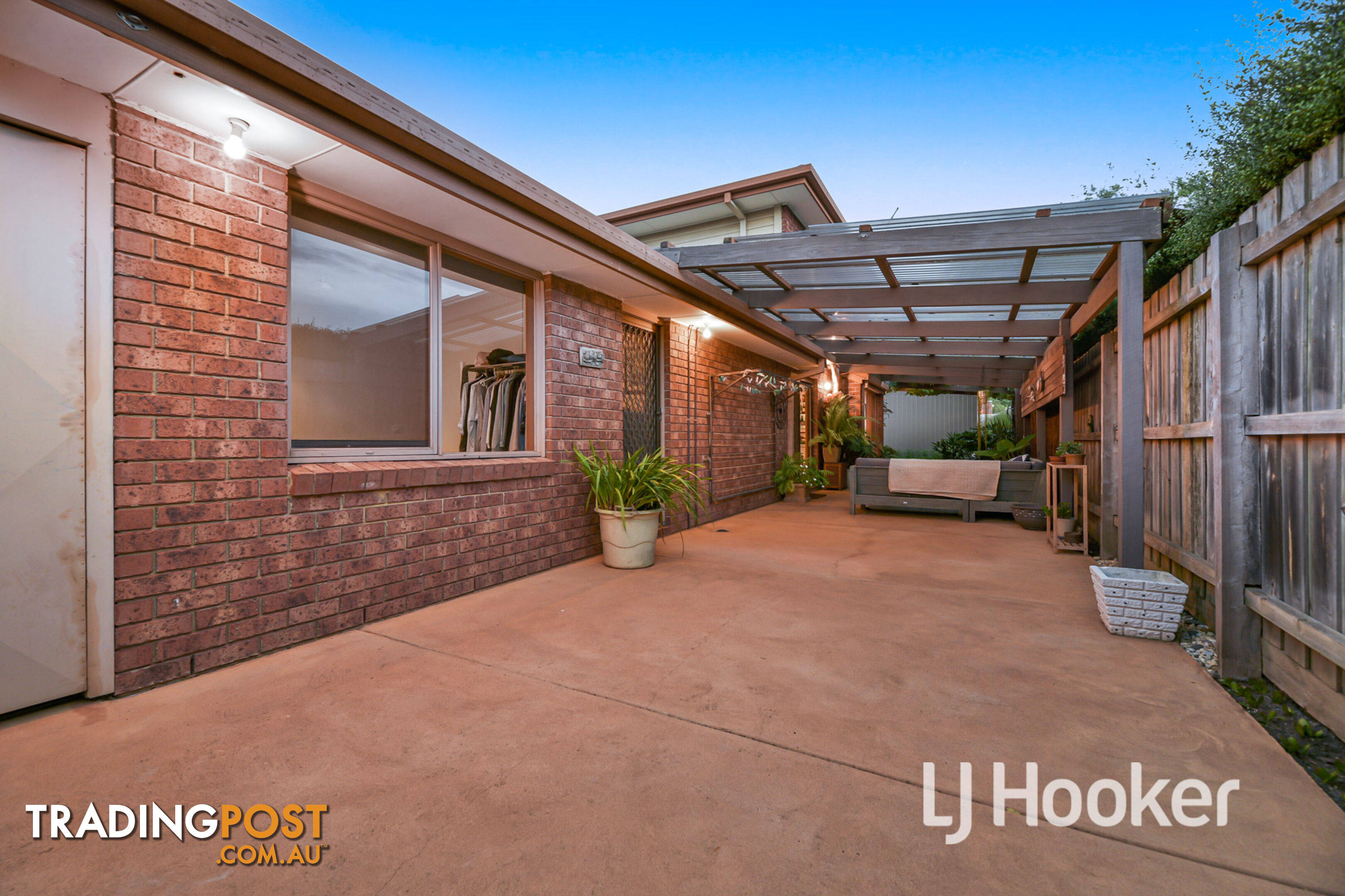 11 Funston Court PAKENHAM VIC 3810