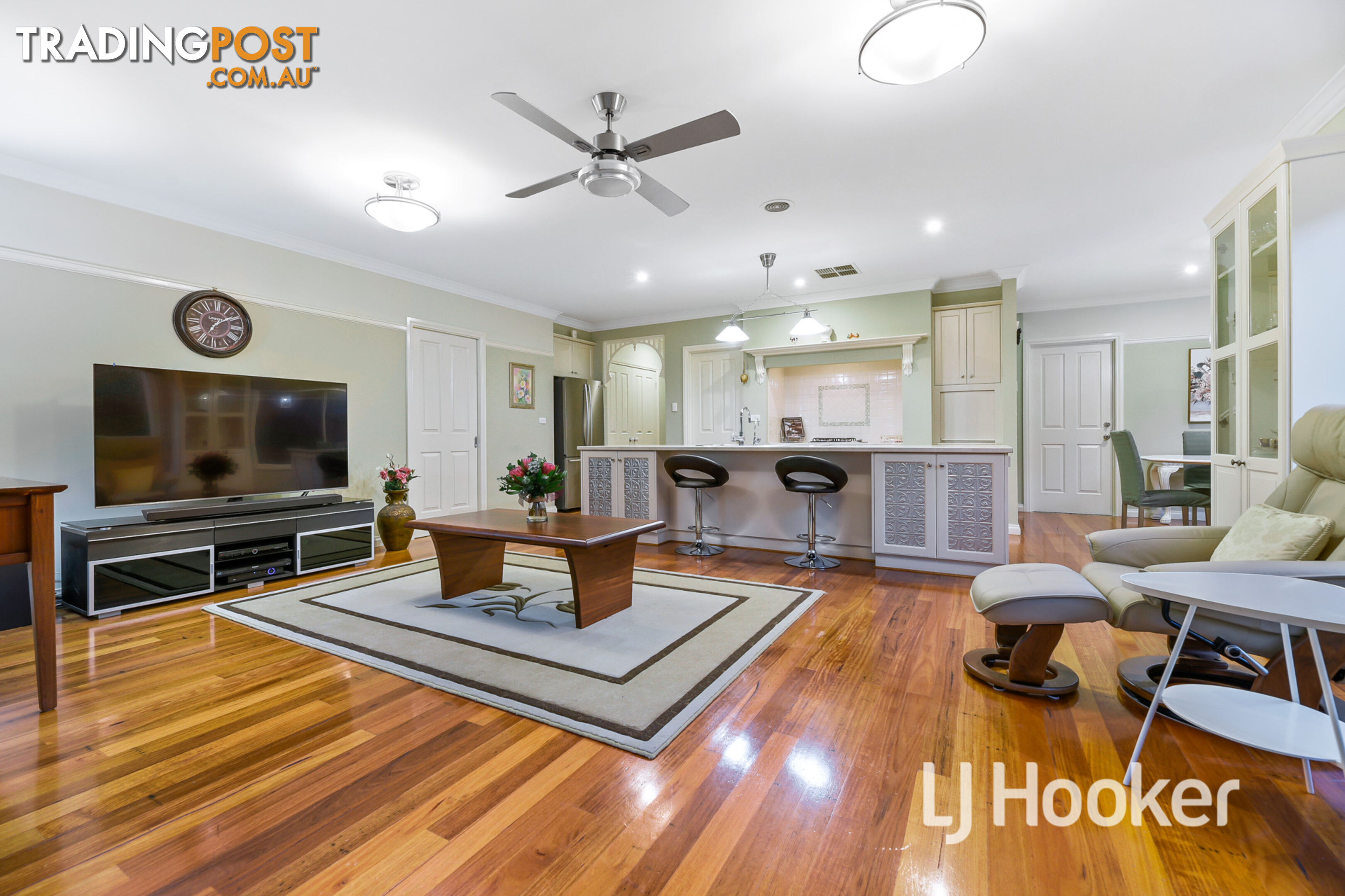 10 Michigan Grange PAKENHAM VIC 3810