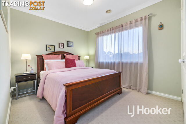 10 Michigan Grange PAKENHAM VIC 3810