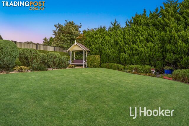 10 Michigan Grange PAKENHAM VIC 3810