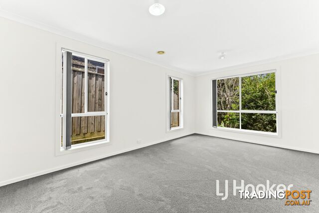 20 Kimberley Grove PAKENHAM VIC 3810