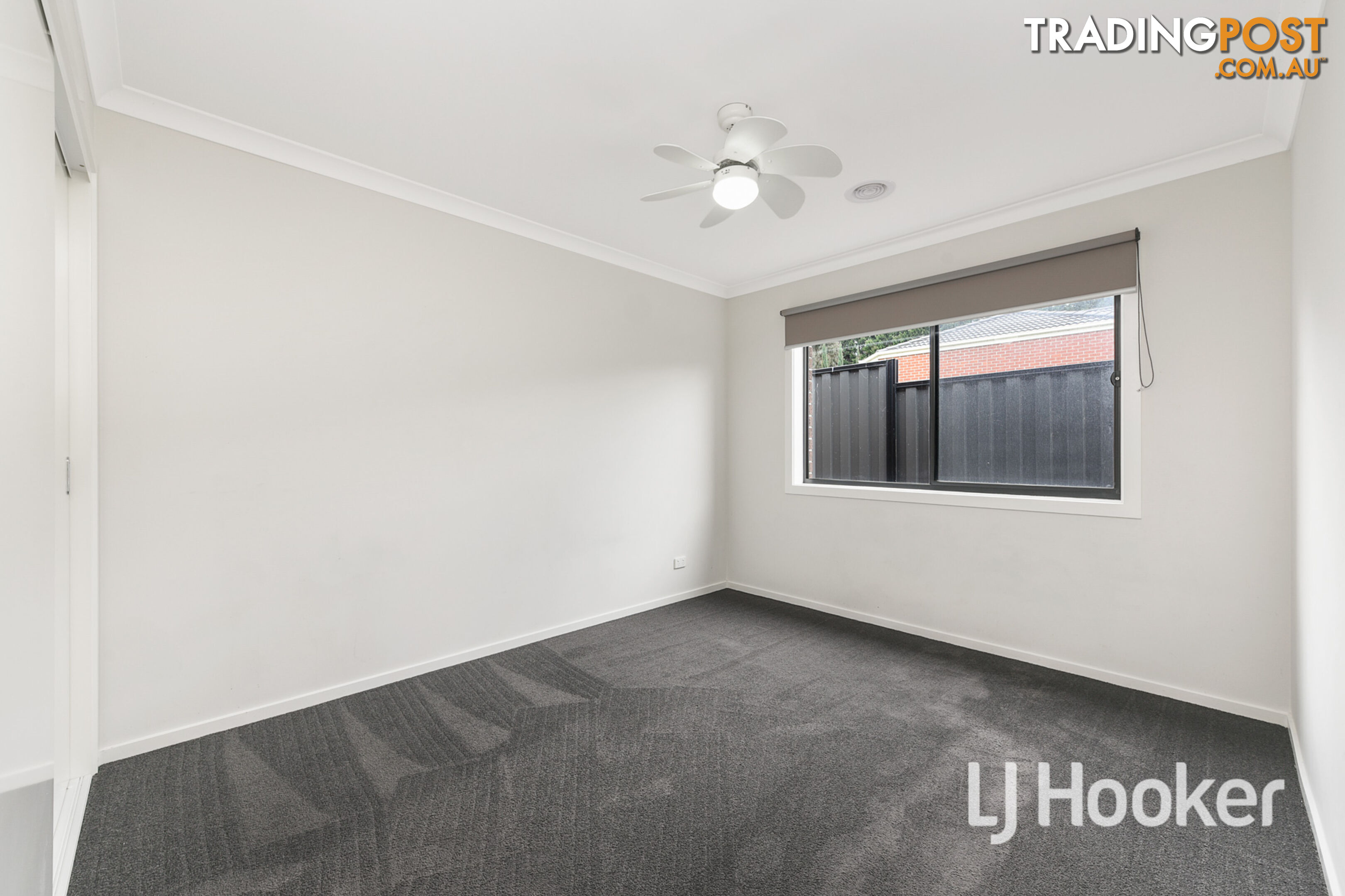 25 Botham Crescent PAKENHAM VIC 3810