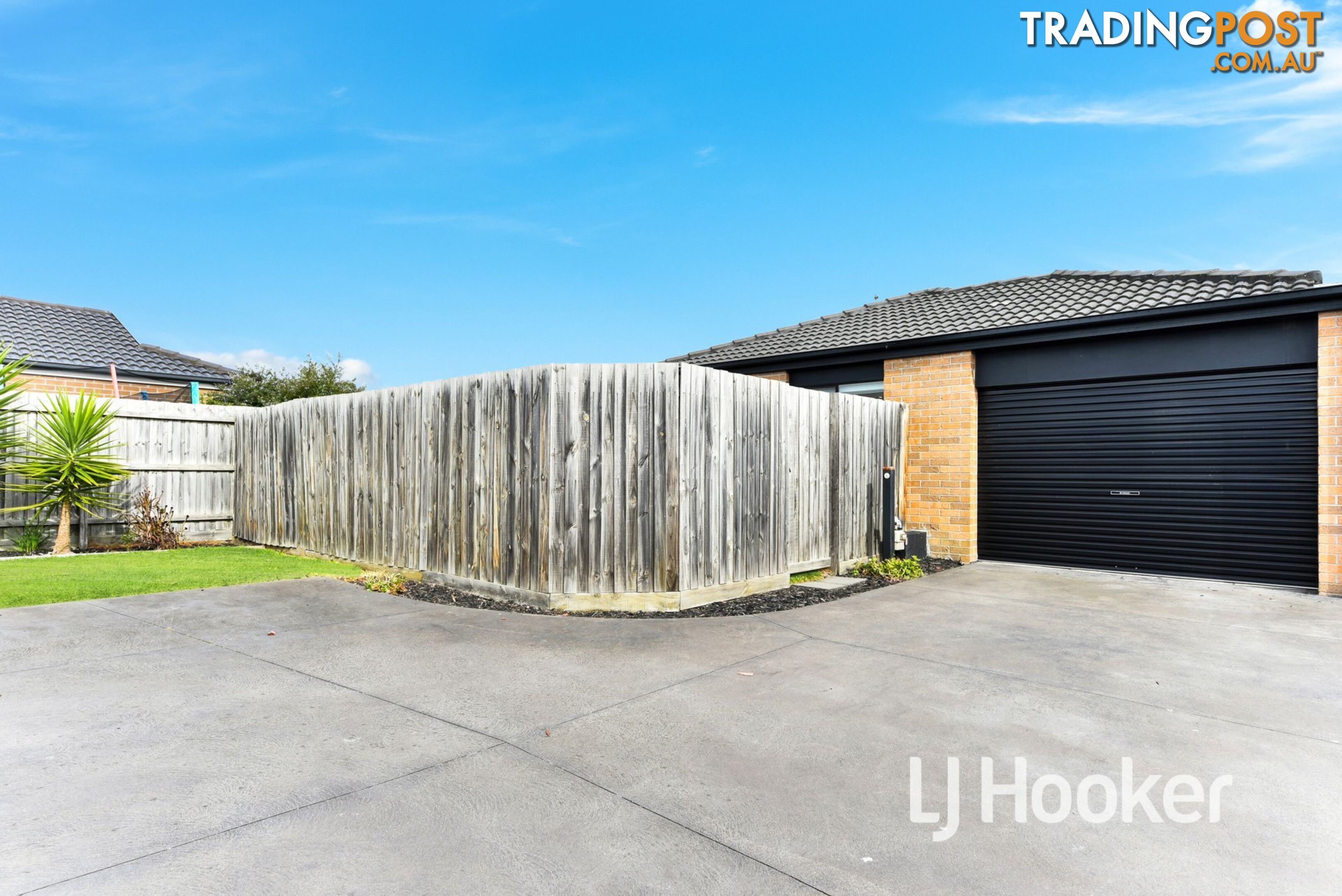 3/142 Toomuc Valley Road PAKENHAM VIC 3810