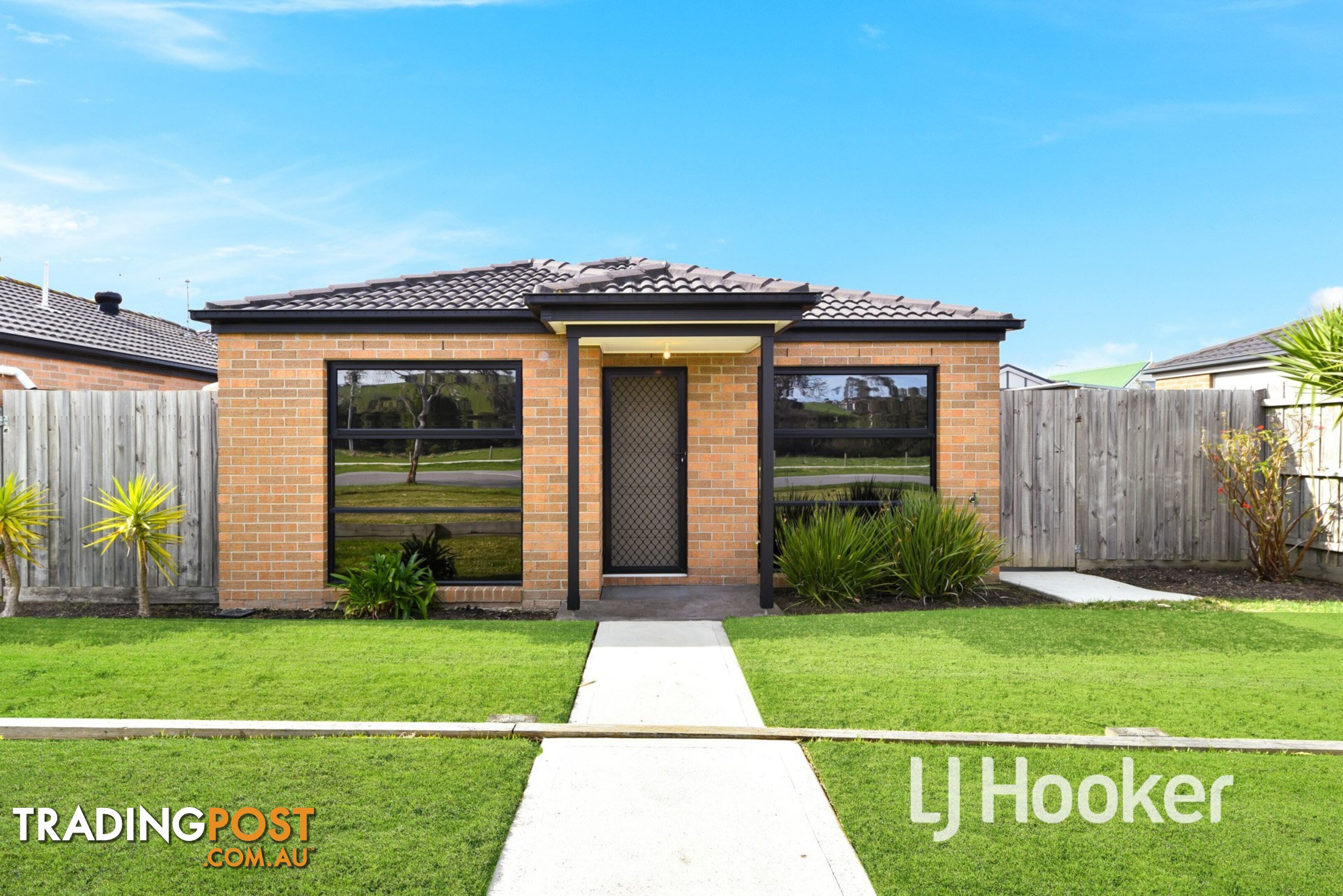 3/142 Toomuc Valley Road PAKENHAM VIC 3810