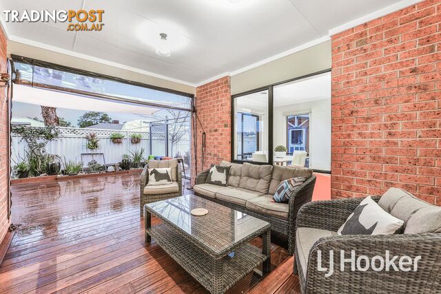 24 Wonboyn Close PAKENHAM VIC 3810