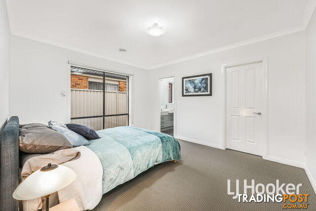 24 Wonboyn Close PAKENHAM VIC 3810