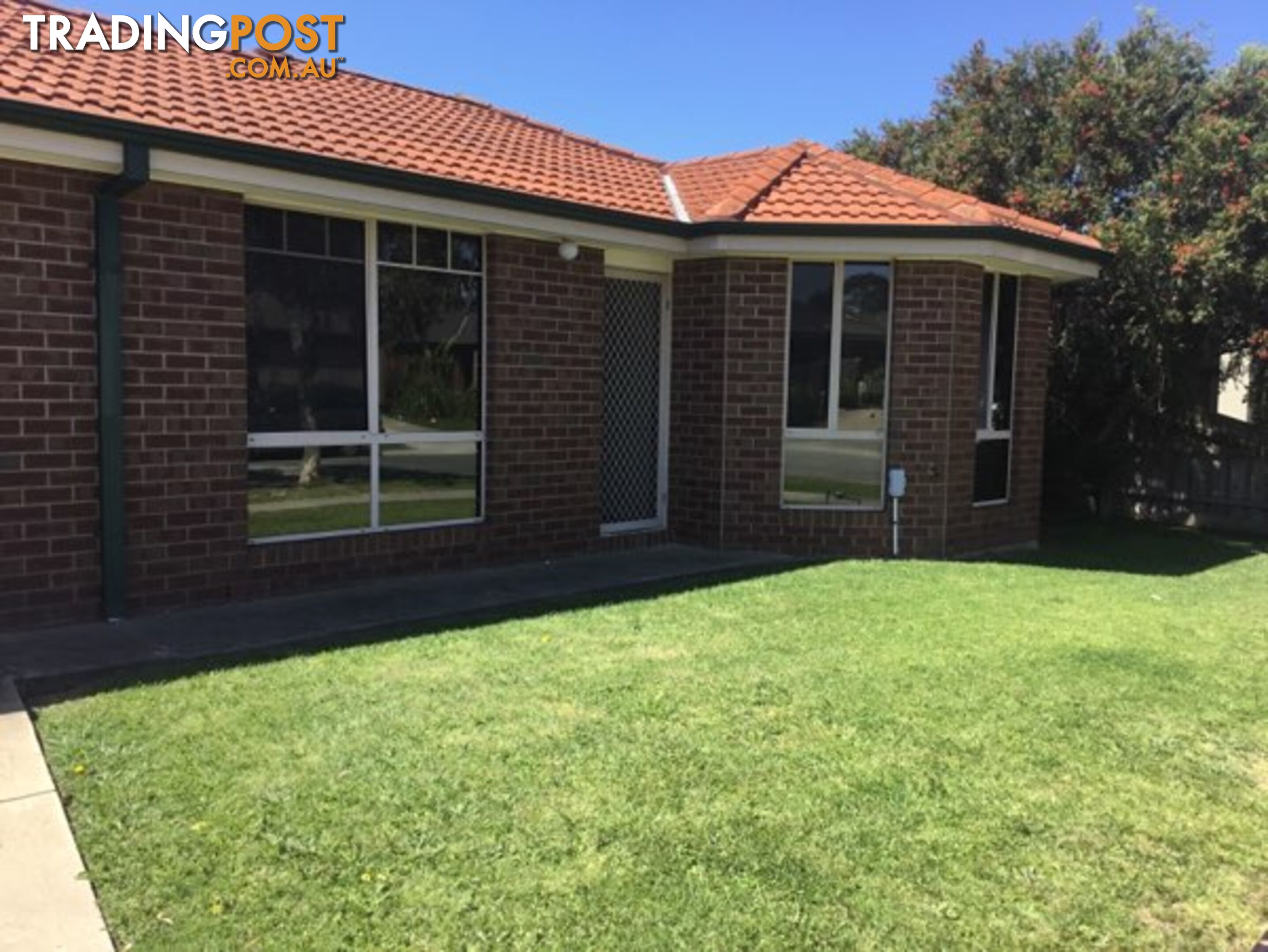 74 Pommel Street PAKENHAM VIC 3810