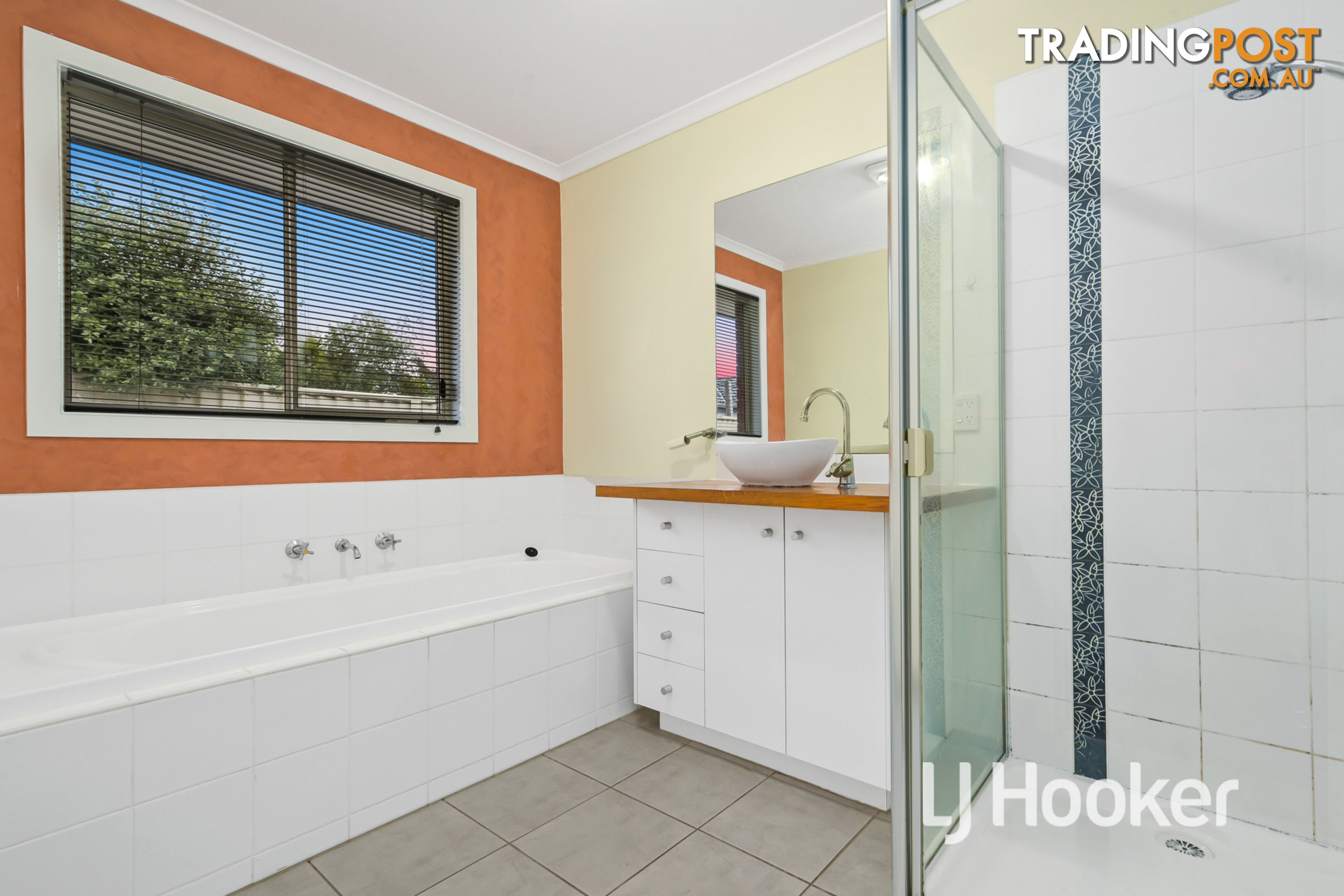 13 Teal Place PAKENHAM VIC 3810