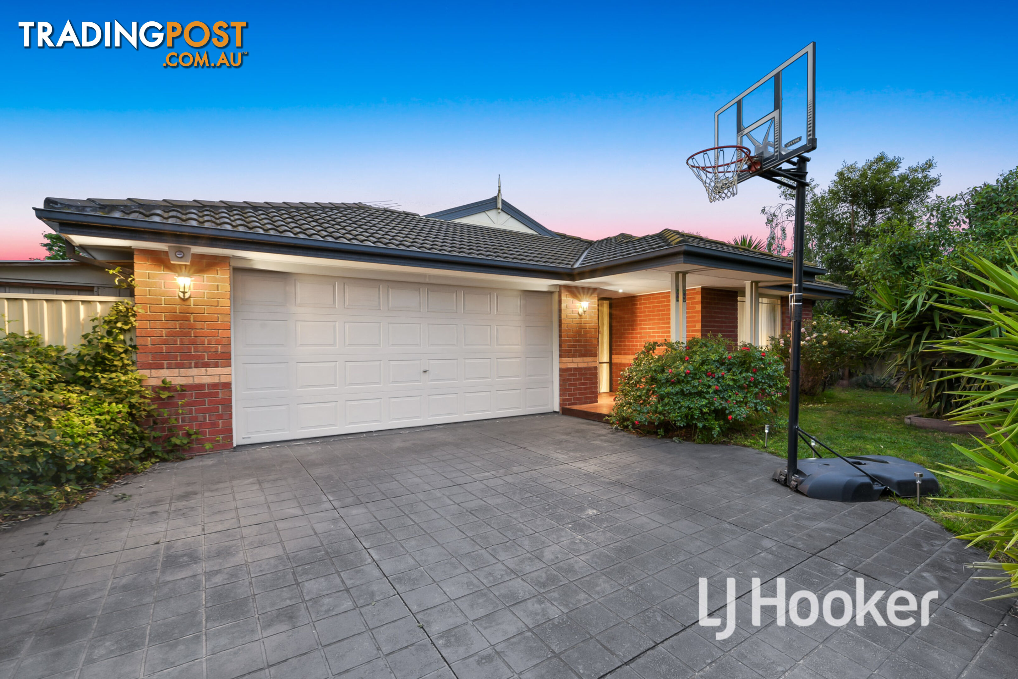 13 Teal Place PAKENHAM VIC 3810