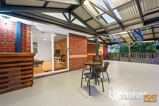 13 Teal Place PAKENHAM VIC 3810