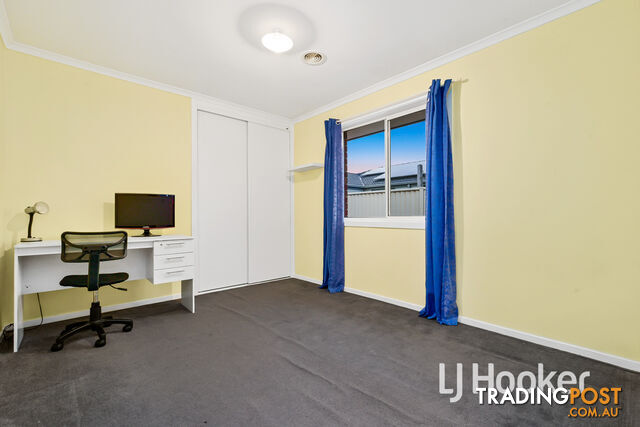 13 Teal Place PAKENHAM VIC 3810