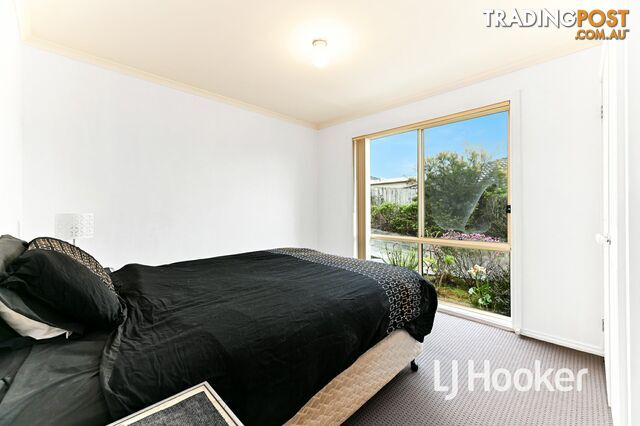 6/5 Glenda Court PAKENHAM VIC 3810