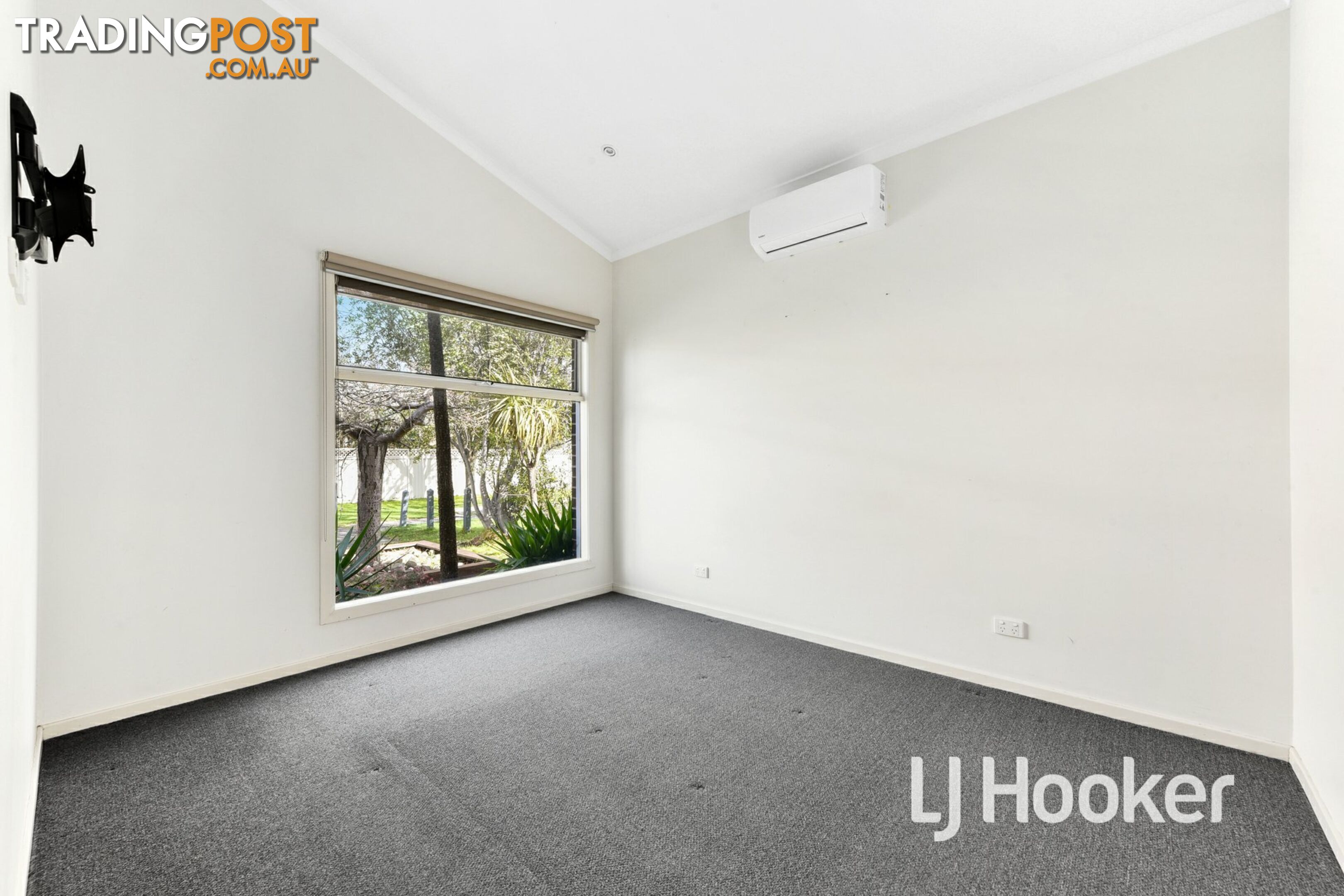 9 Portland Road PAKENHAM VIC 3810