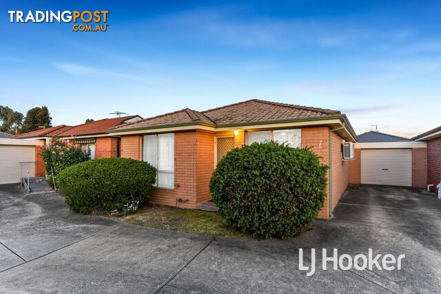 8/37 King Street PAKENHAM VIC 3810