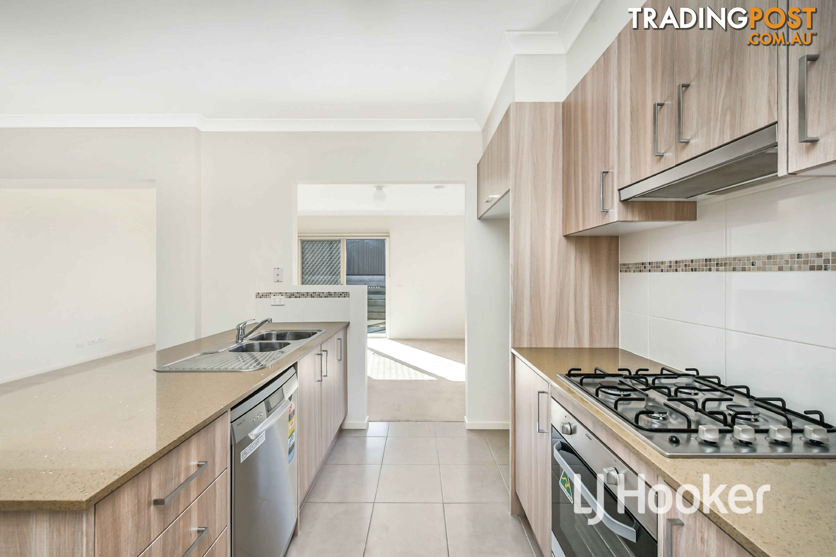 33 Havana Parade PAKENHAM VIC 3810