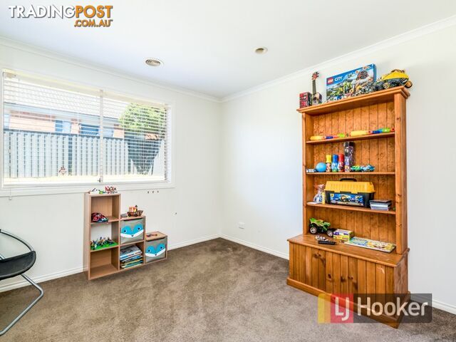 11 Caspian Chase PAKENHAM VIC 3810