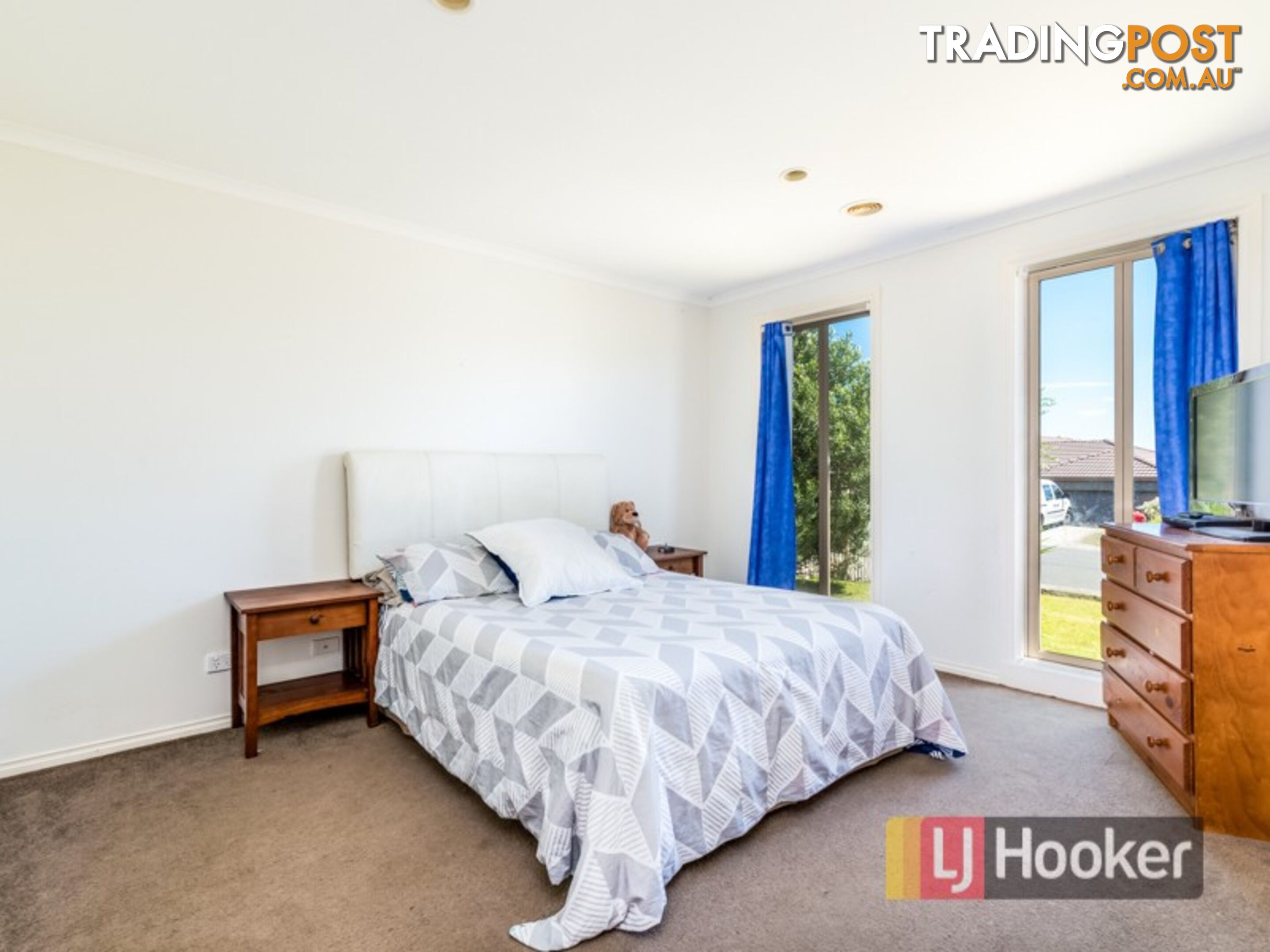 11 Caspian Chase PAKENHAM VIC 3810