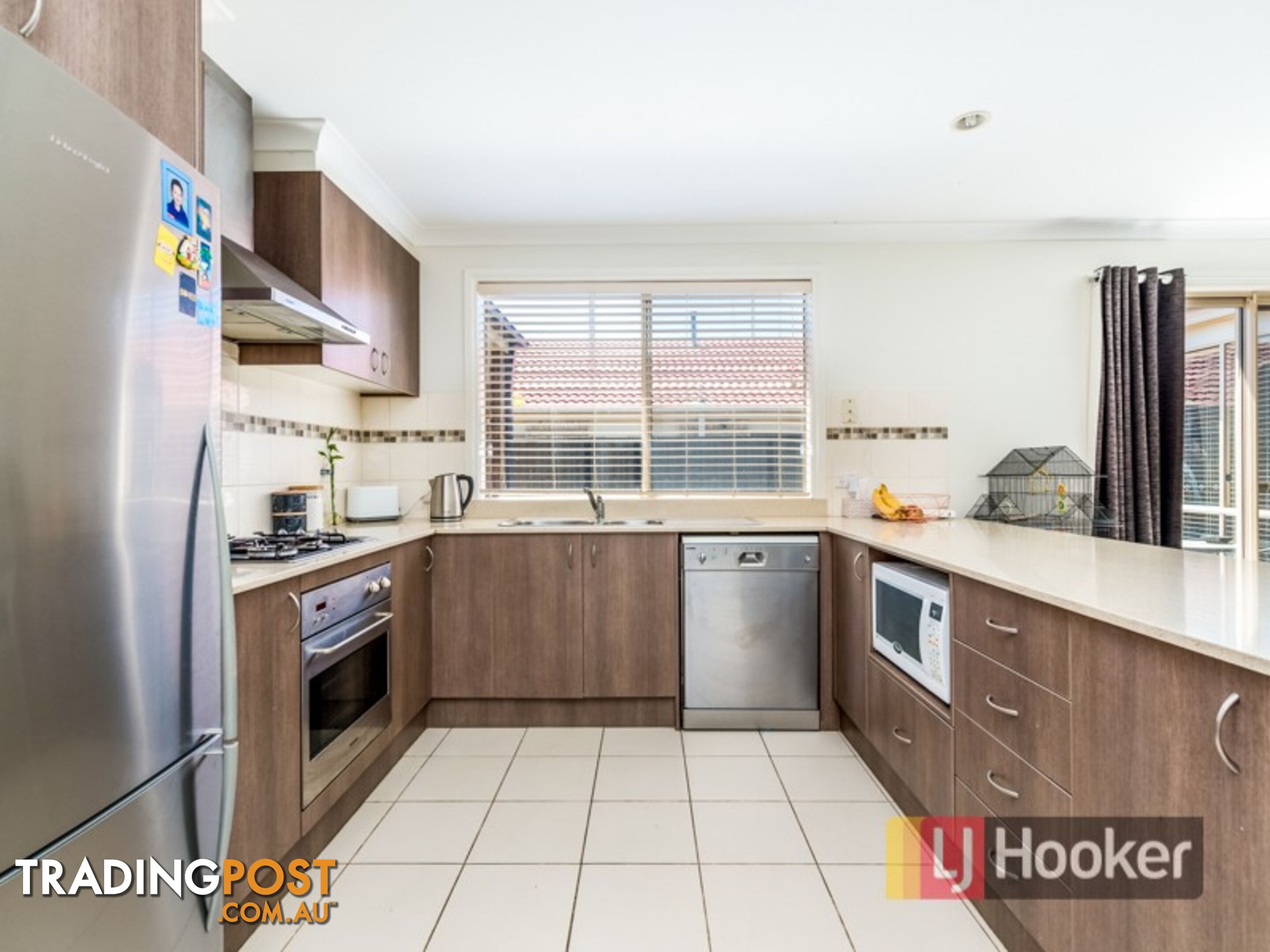 11 Caspian Chase PAKENHAM VIC 3810