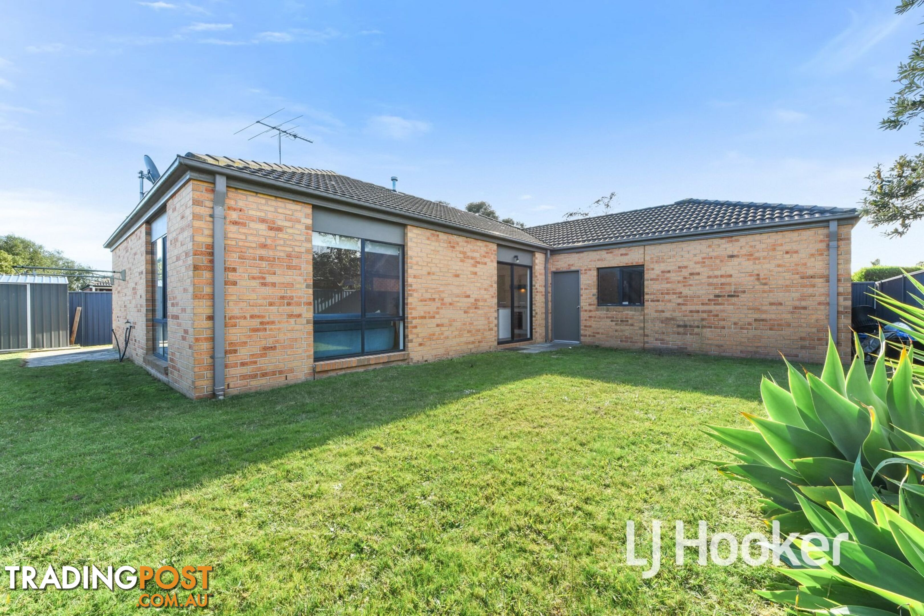 31 Scarlet Crescent PAKENHAM VIC 3810