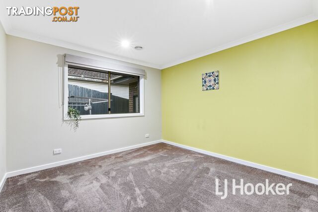 2 Cooper Rise BUNYIP VIC 3815