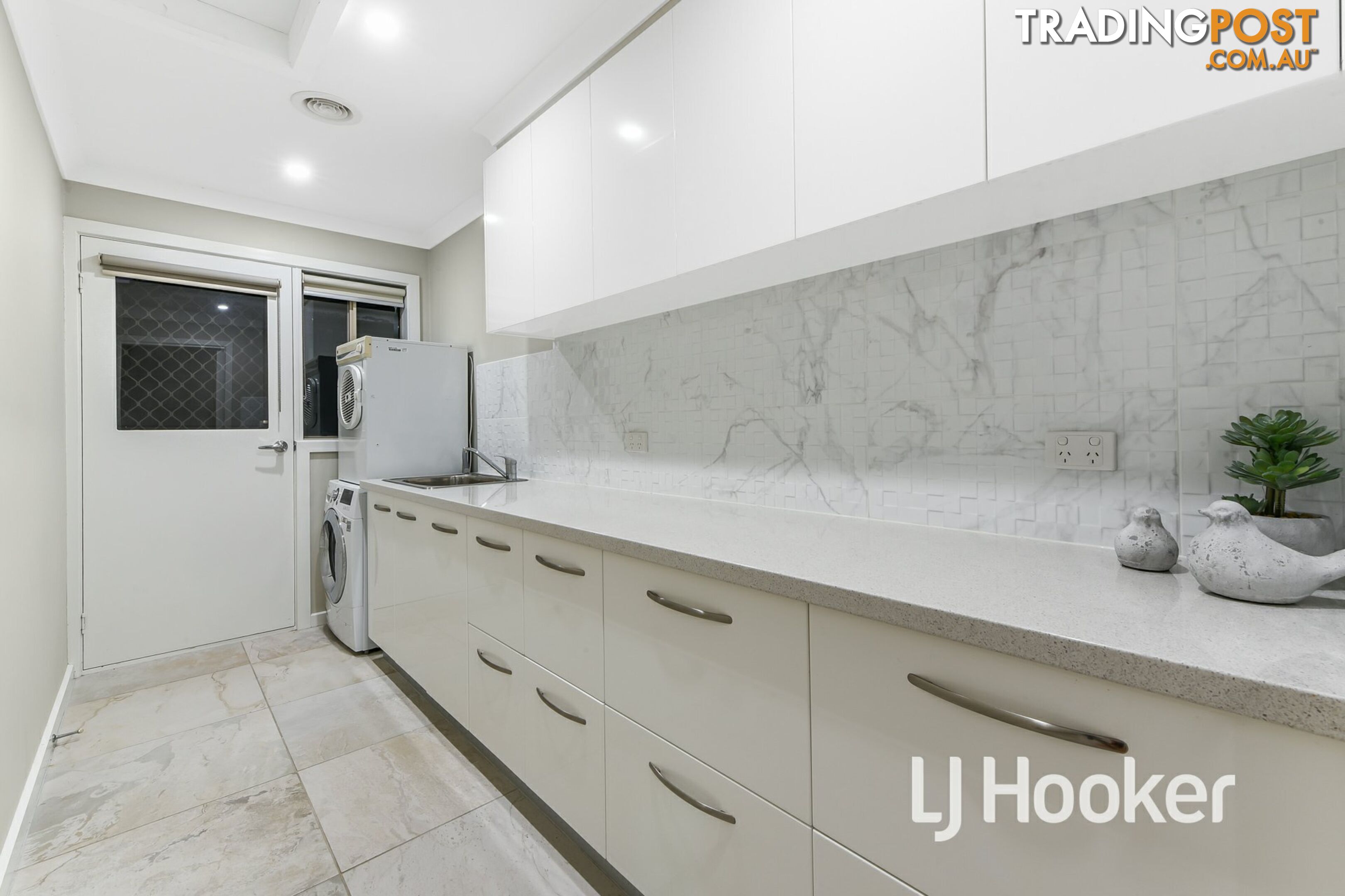 2 Cooper Rise BUNYIP VIC 3815