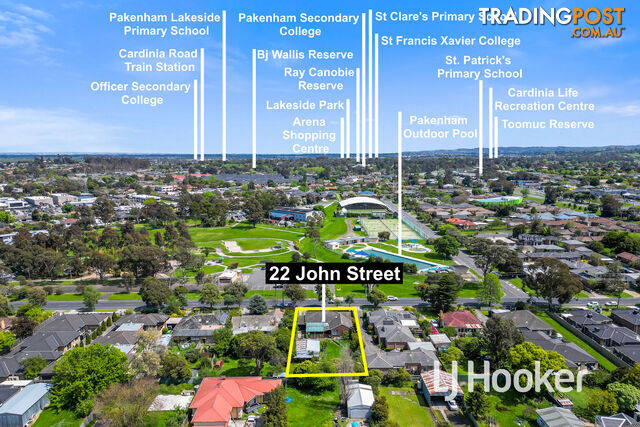 22 John Street PAKENHAM VIC 3810