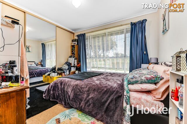 22 John Street PAKENHAM VIC 3810