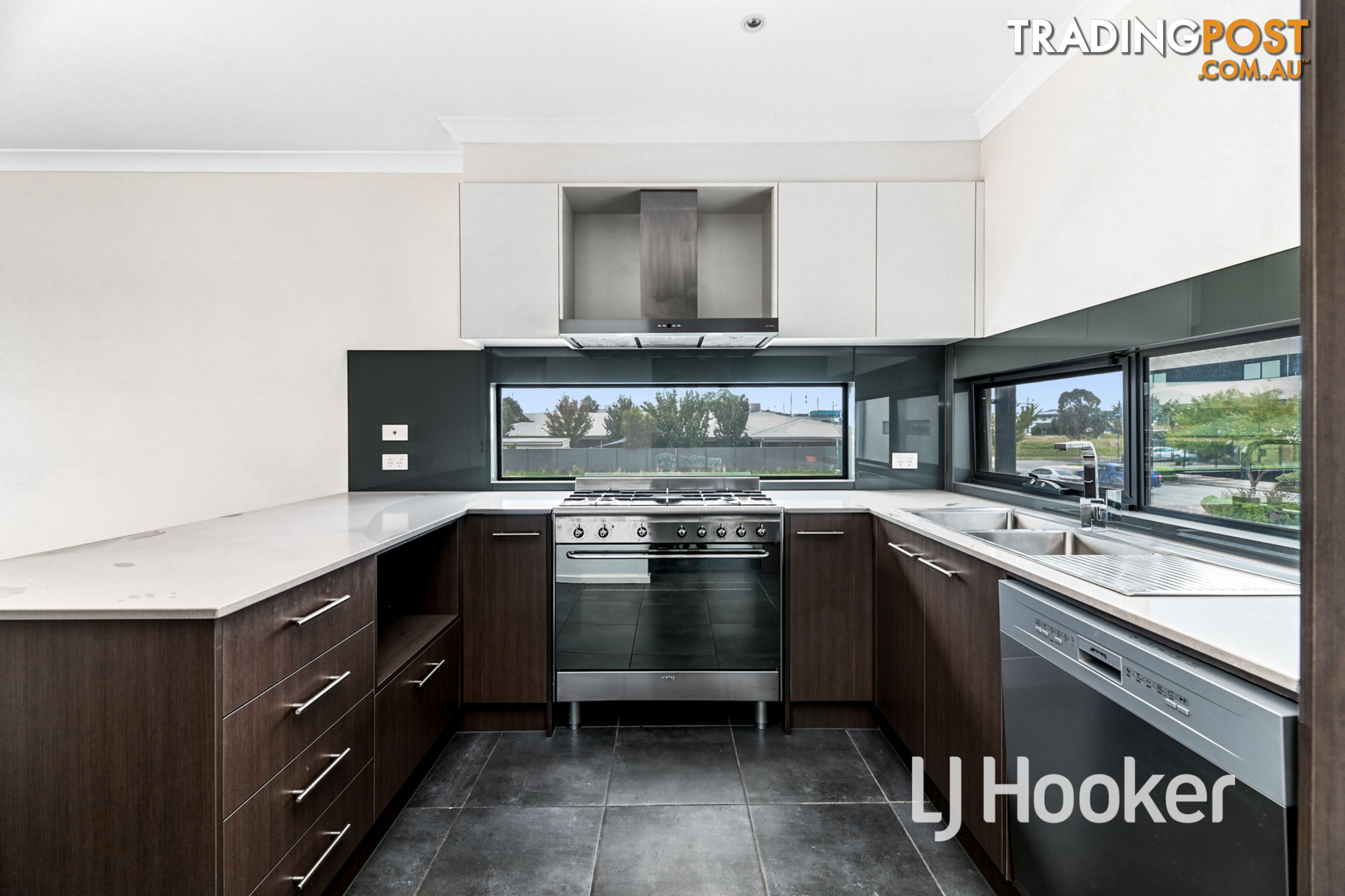 2 Rubus Way PAKENHAM VIC 3810