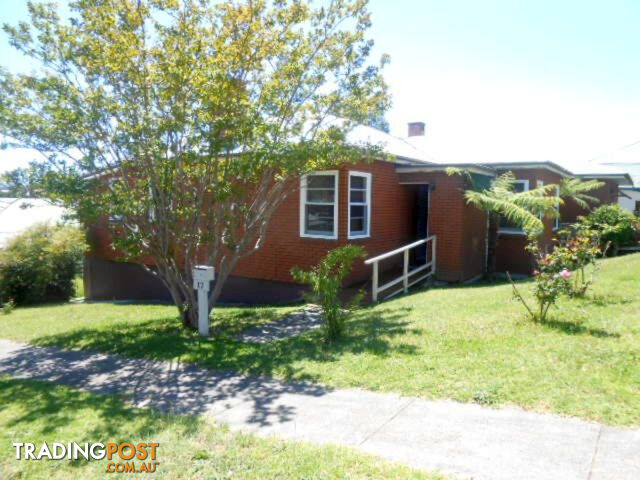 17 Hill Street Bega NSW 2550