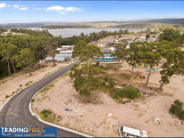 205 Mulloway Circuit Merimbula NSW 2548