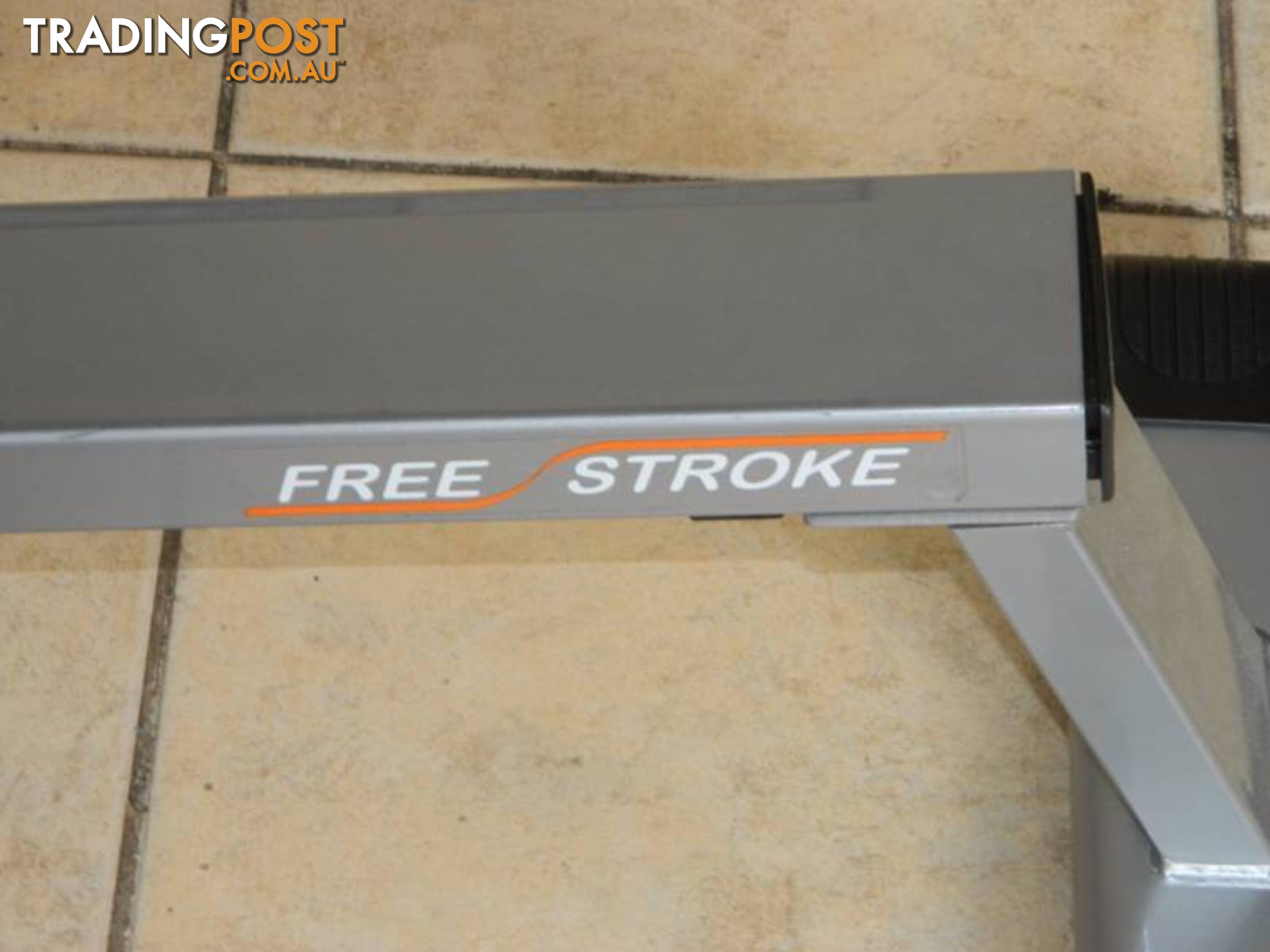 Achieve Free Stroke Rower / Rowing Machine