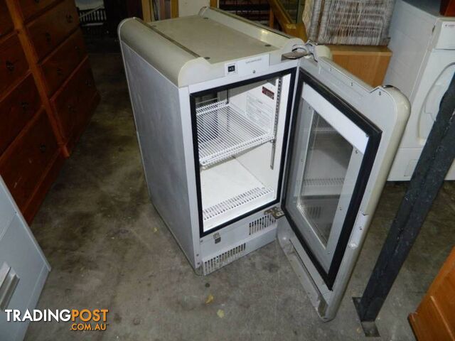 89L Counter top Double Sided Sanyo Glass Display Fridge