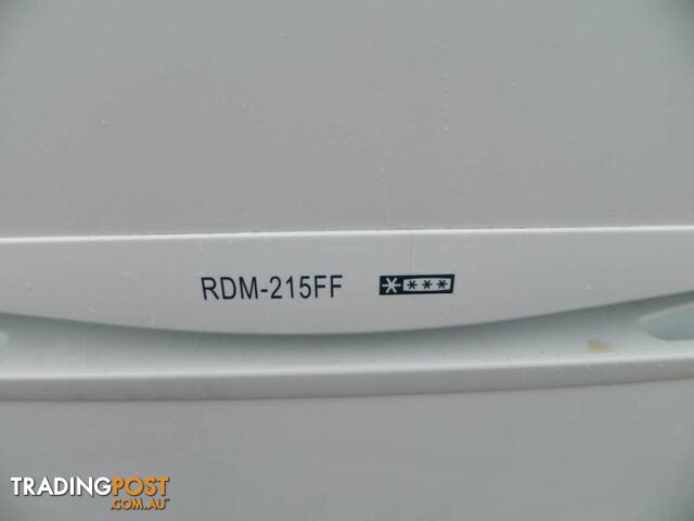 Lemair RDM-215FF 215L Fridge / Freezer - photo 2 of 3