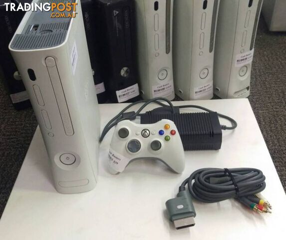 Xbox 360 white console w/ remote & leads