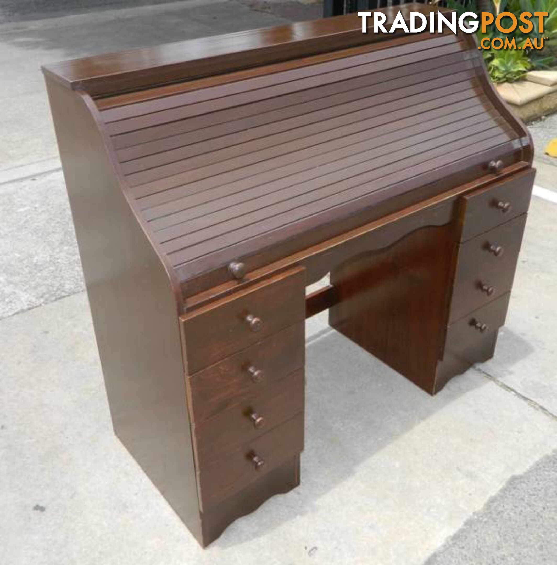 Retro Wooden Roll Top Desk !!!