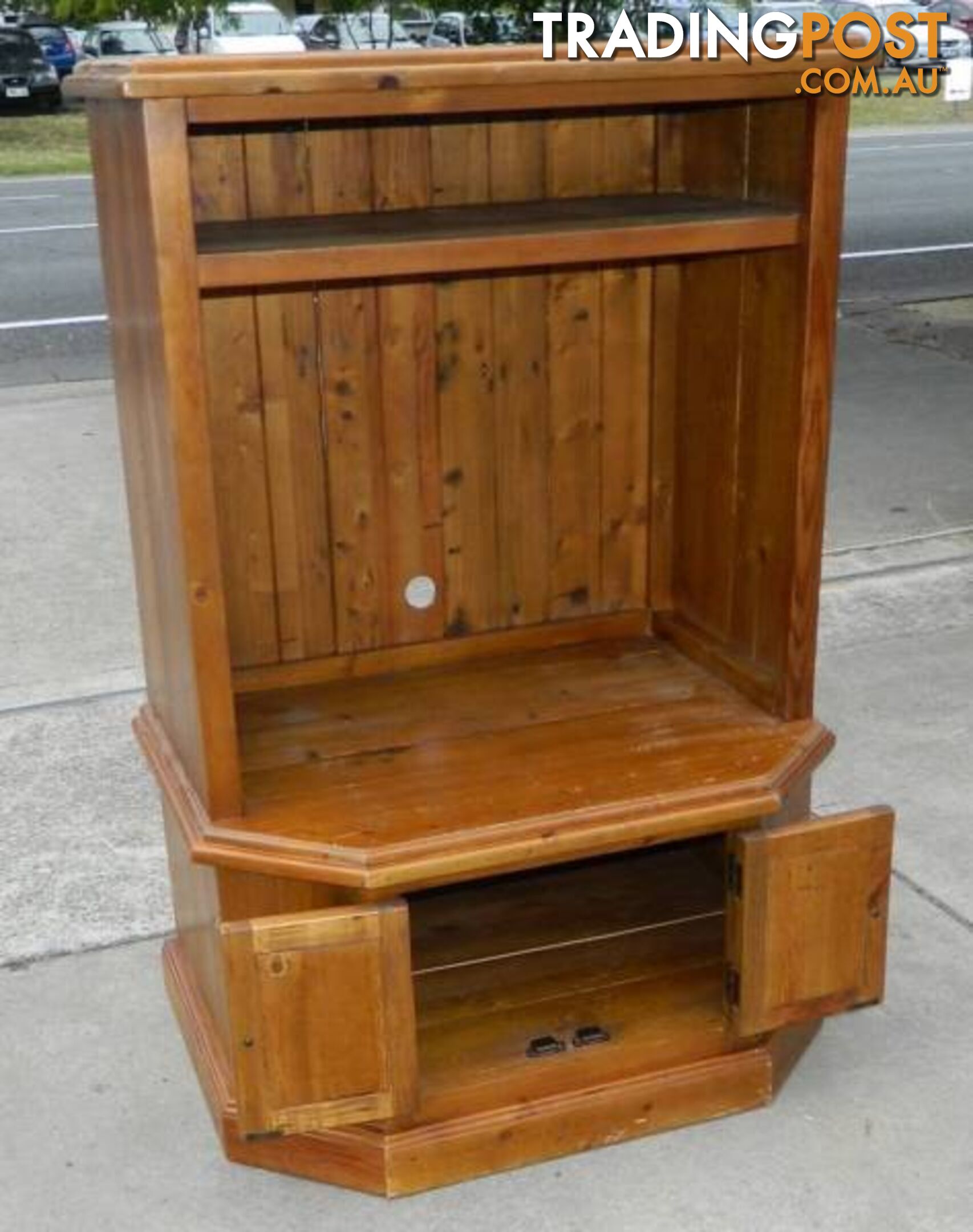 Solid Wood TV Entertainment Unit !!!