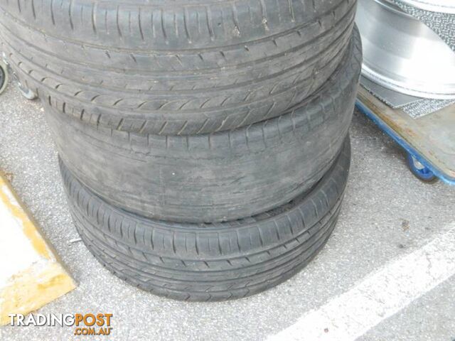 Set Of 4 5x120 17"Mercedes AMG Alloy Rims with Tyres !!! - photo 4 of 4