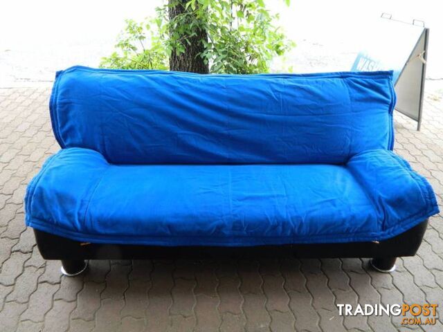 Single & 2 Seater Fold Down Futon Couches / Bed