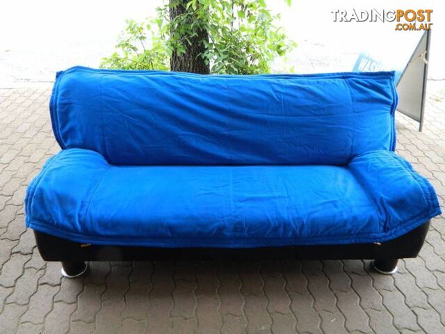 Single & 2 Seater Fold Down Futon Couches / Bed