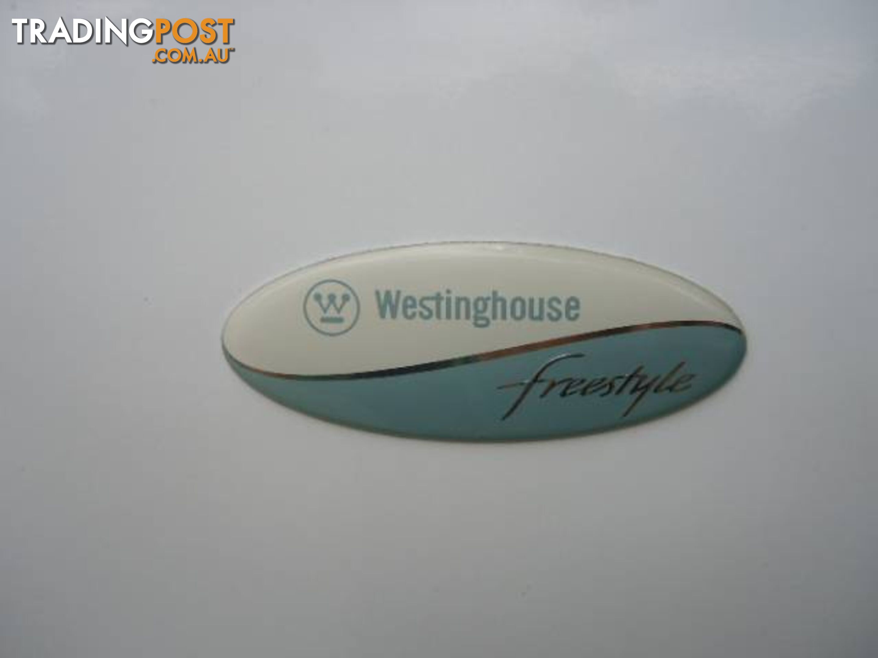 HUGE WESTINGHOUSE FREESTYLE 521LT FRIDGE/FREEZER