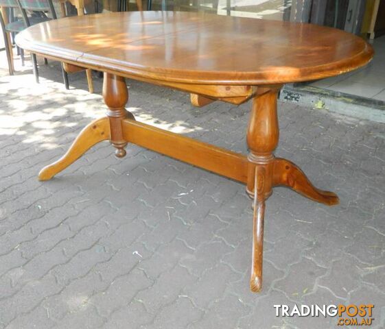 Solid Wood Extendable Dining Table !!!