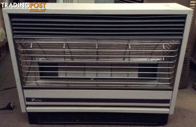 Pyrox Executive HE304M Natural Gas Space Heater