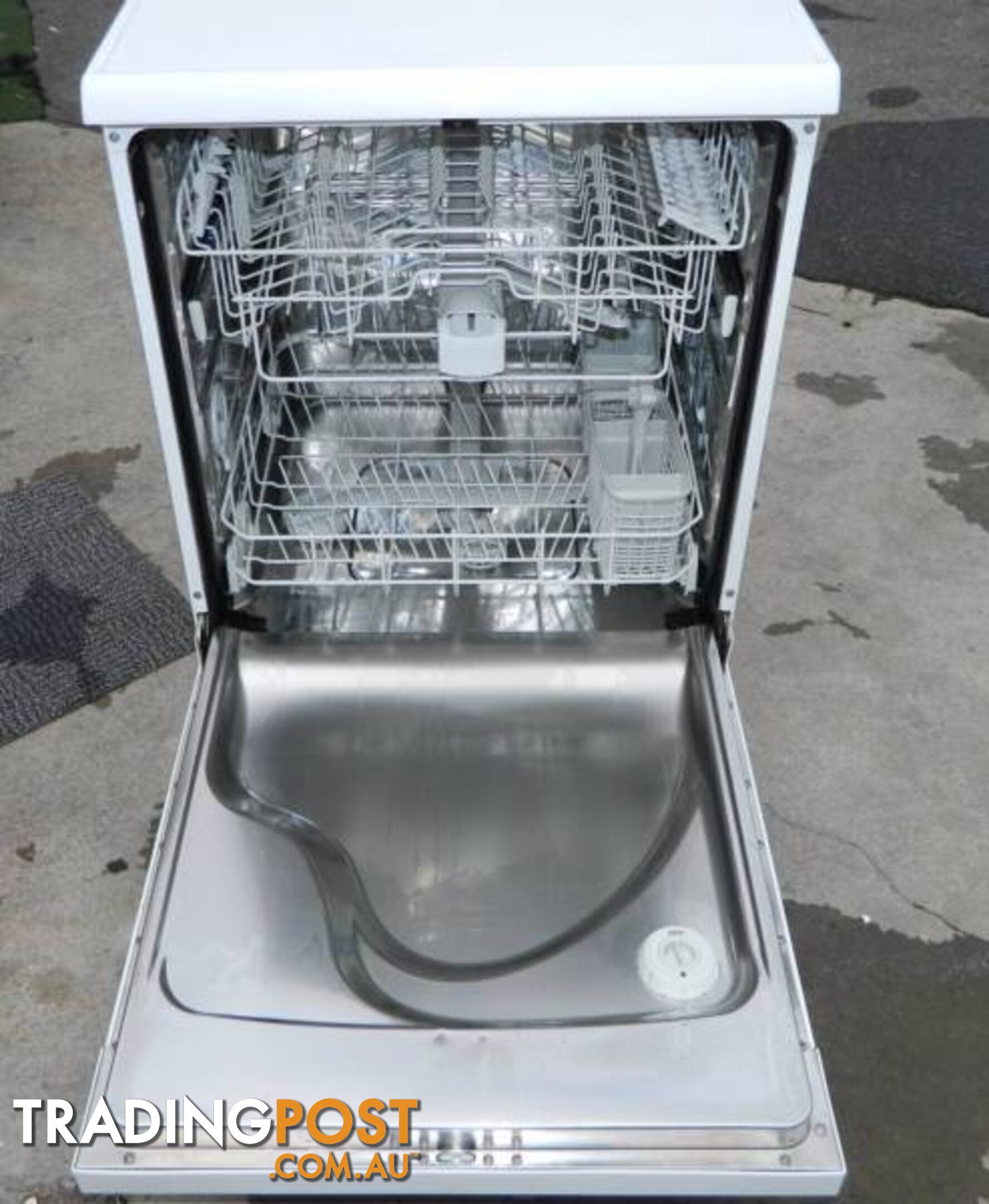 Stylish Blanco BFD6W6 Semi Integrated Dishwasher