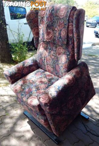 ELECTRIC RECLINER ARMCHAIR STAND ASSIST FLORAL